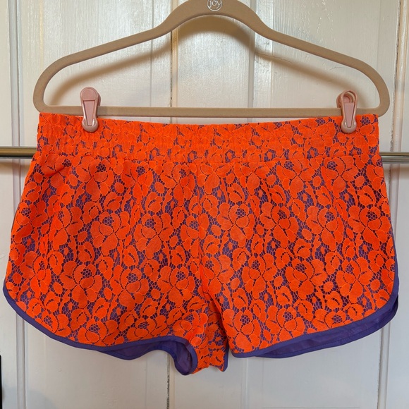 Princess Vera Wang Shorts - Picture 1 of 3